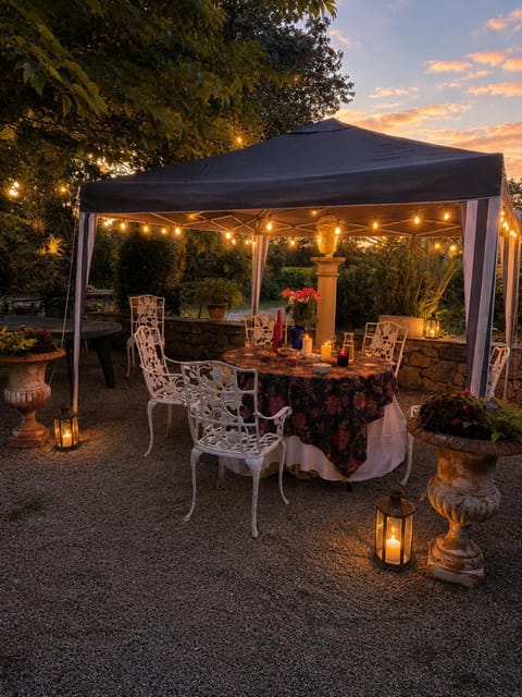 Patio, Dining area, Garden view