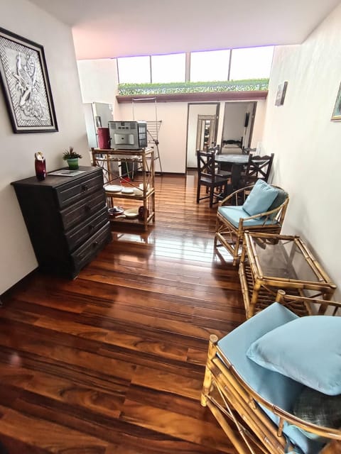 Living room, Dining area, Communal kitchen