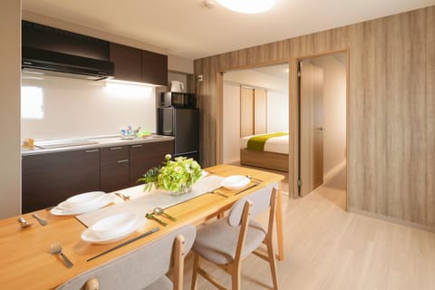 Living room, Seating area, Dining area, minibar