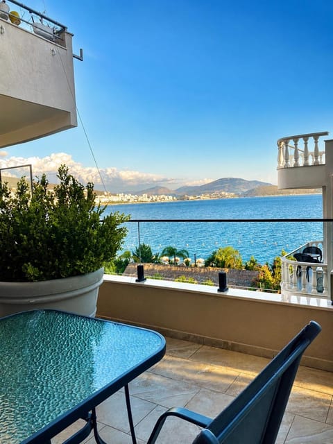 Property building, Day, View (from property/room), Balcony/Terrace, Beach, Sea view