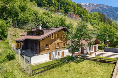 Property building, Natural landscape
