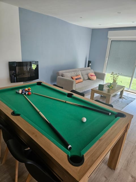Billiard, Billiard, Game Room, Game Room