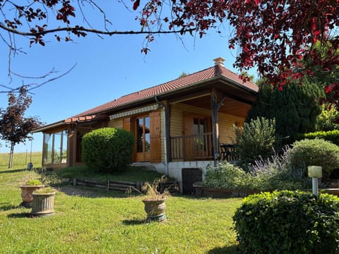Property building, Garden, Garden view