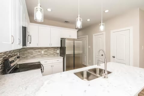 Communal kitchen, kitchen