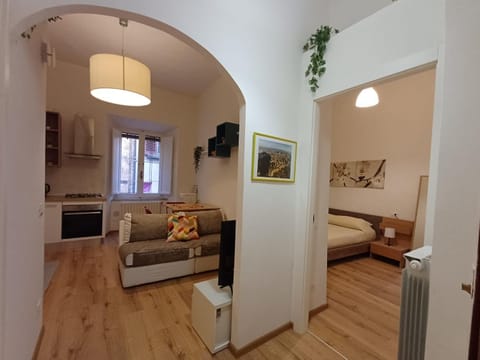 TV and multimedia, Living room, Bedroom