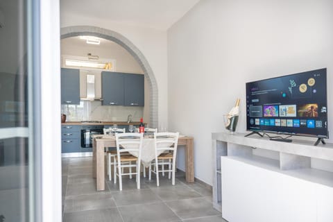 TV and multimedia, View (from property/room), kitchen