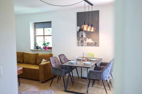 Dining area, Food, Food