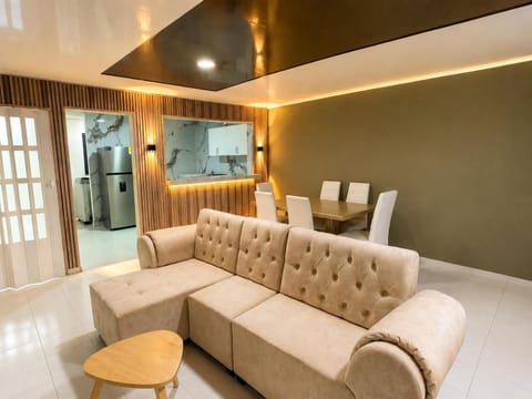 TV and multimedia, Kitchen or kitchenette, Living room