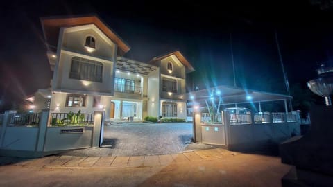 Property building, Night