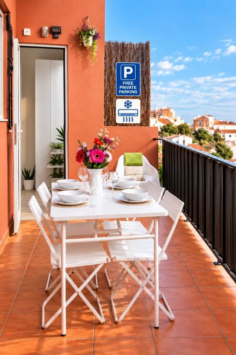 Balcony/Terrace, Dining area