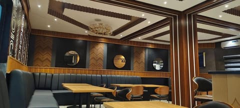 Lounge or bar, Seating area, VIP