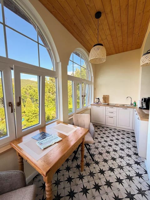 Natural landscape, Seating area, Dining area, kitchen