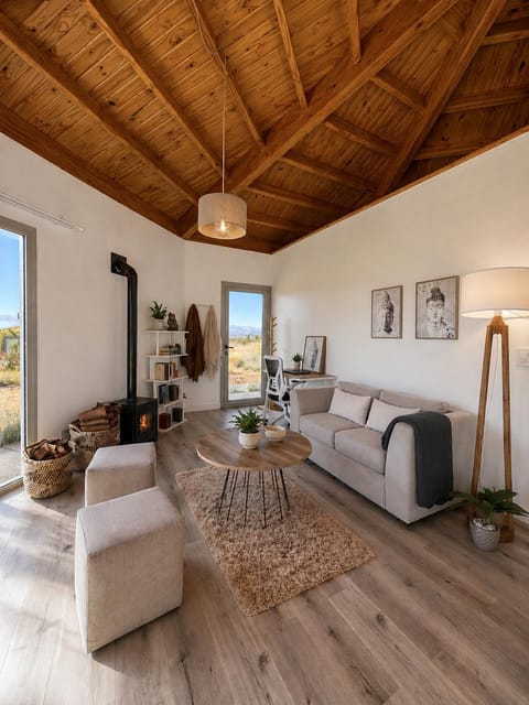 Library, View (from property/room), View (from property/room), Living room, Photo of the whole room, Decorative detail, Decorative detail, Seating area, Garden view, Garden view, Landmark view, Landmark view, Mountain view, Mountain view, Area and facilities, fireplace, furniture, heating, heating, internet