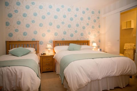 Weir Mill Farm Bed and Breakfast in East Devon District
