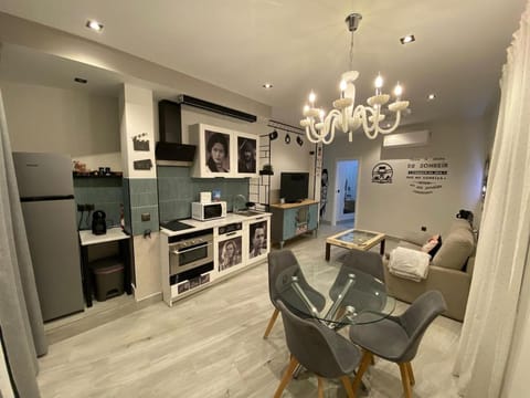 TV and multimedia, Kitchen or kitchenette, Living room, pet friendly