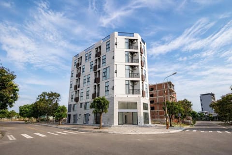 Property building, Neighbourhood