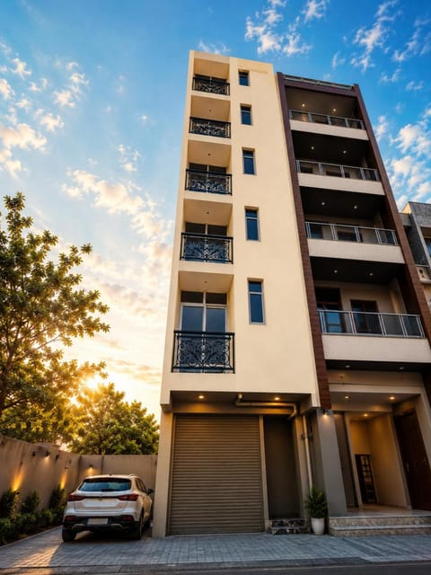 Property building, Parking