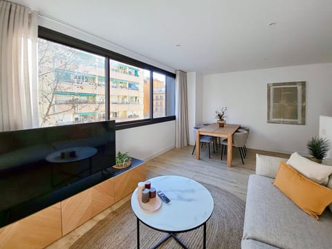 TV and multimedia, View (from property/room), Living room, Dining area