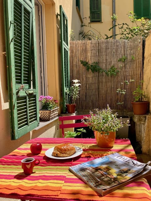Patio, Garden