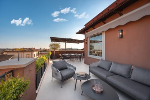 Balcony/Terrace, Balcony/Terrace