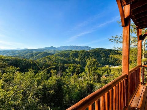 Nearby landmark, Spring, Day, Natural landscape, View (from property/room), Balcony/Terrace, Mountain view