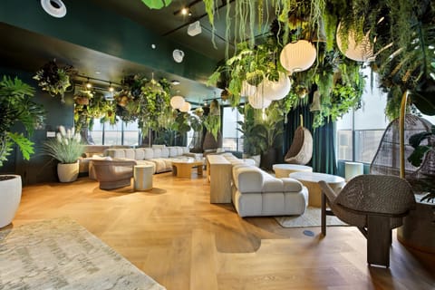 Property building, Lounge or bar