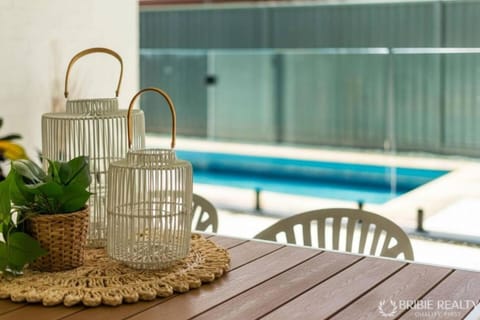 Balcony/Terrace, Pool view, Swimming pool, Swimming pool