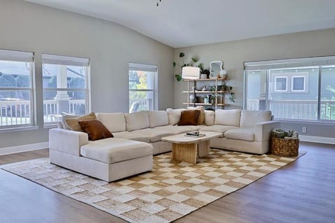 Communal lounge/ TV room, Living room