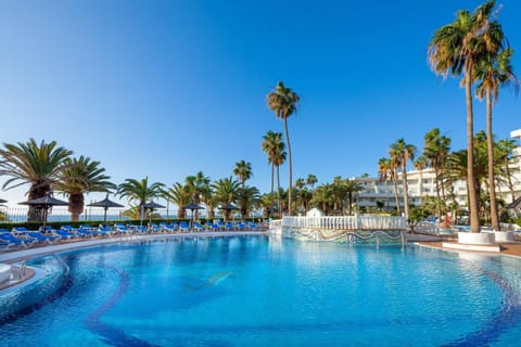Garden, View (from property/room), Sea view, Swimming pool