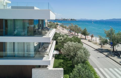 Property building, Day, Bird's eye view, Beach, Sea view, Location