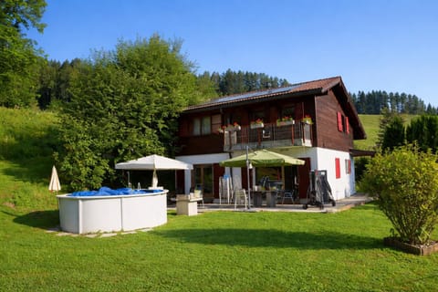 Property building, Natural landscape, Garden, Garden view
