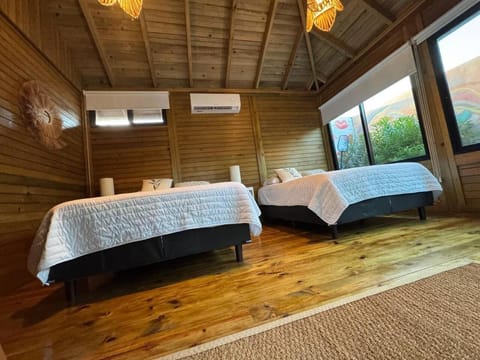Bed, Bedroom, air conditioner