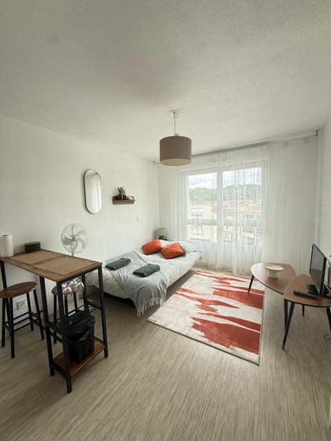 Living room, Photo of the whole room, Dining area, Bedroom
