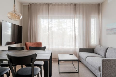 TV and multimedia, Living room, Dining area