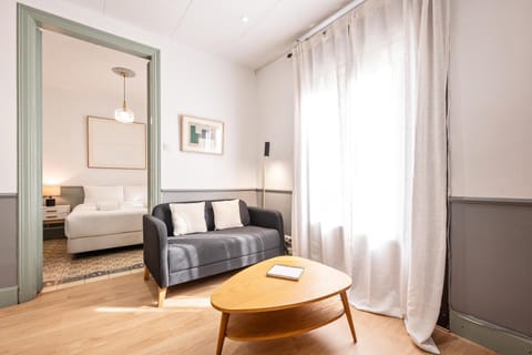 Living room, Photo of the whole room
