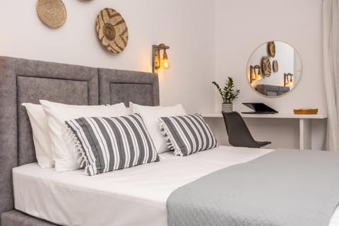Bed, Decorative detail, Bedroom