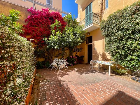Property building, Garden, Garden, Garden view