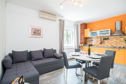 Kitchen or kitchenette, Living room, Dining area