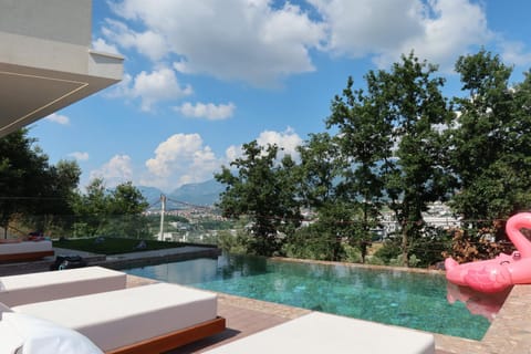 Natural landscape, View (from property/room), Garden view, Mountain view, Pool view, Swimming pool, sunbed