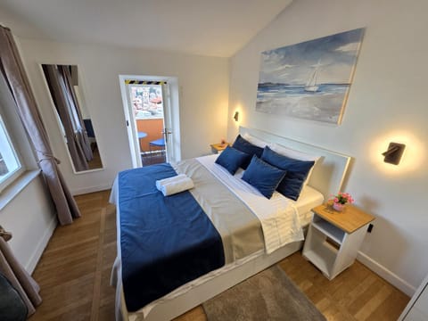 Bed, Balcony/Terrace, Photo of the whole room