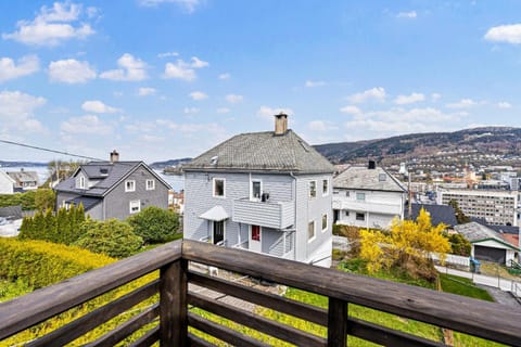Natural landscape, City view, Mountain view