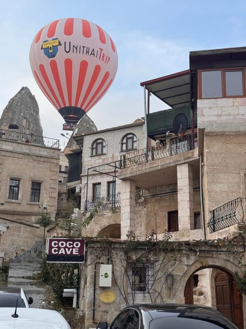 Balcony/Terrace, Street view, Breakfast, Quiet street view