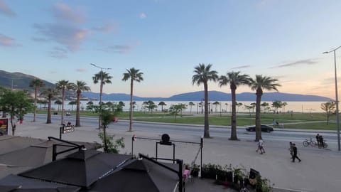 Day, Sea view