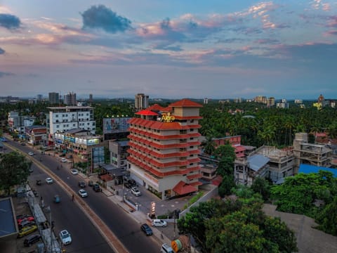 Property building, Bird's eye view, Parking