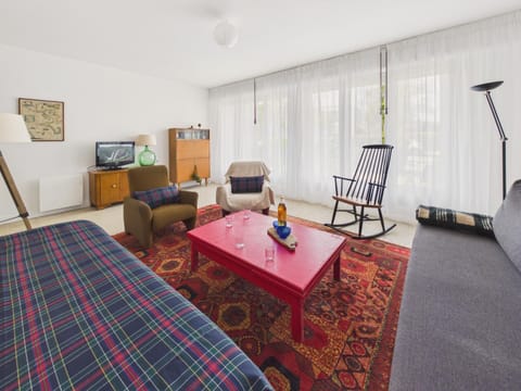 Communal lounge/ TV room, Living room