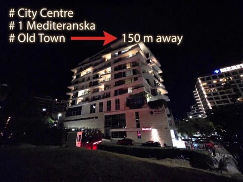 Property building, Night, Neighbourhood, City view, Street view, Location, Parking