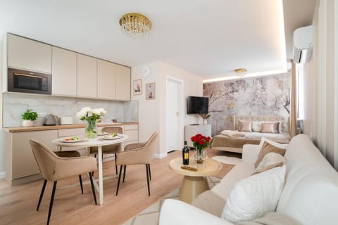 TV and multimedia, Kitchen or kitchenette, Living room, Seating area, Dining area, Bedroom, pet friendly, kitchen