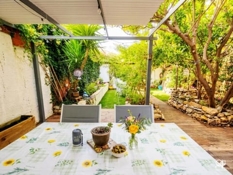 Patio, Garden, Garden view