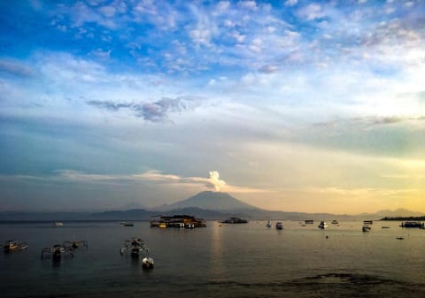 Seaside Huts Lembongan Campground/
RV Resort in Nusapenida
