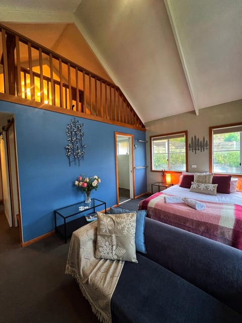 Living room, Bedroom